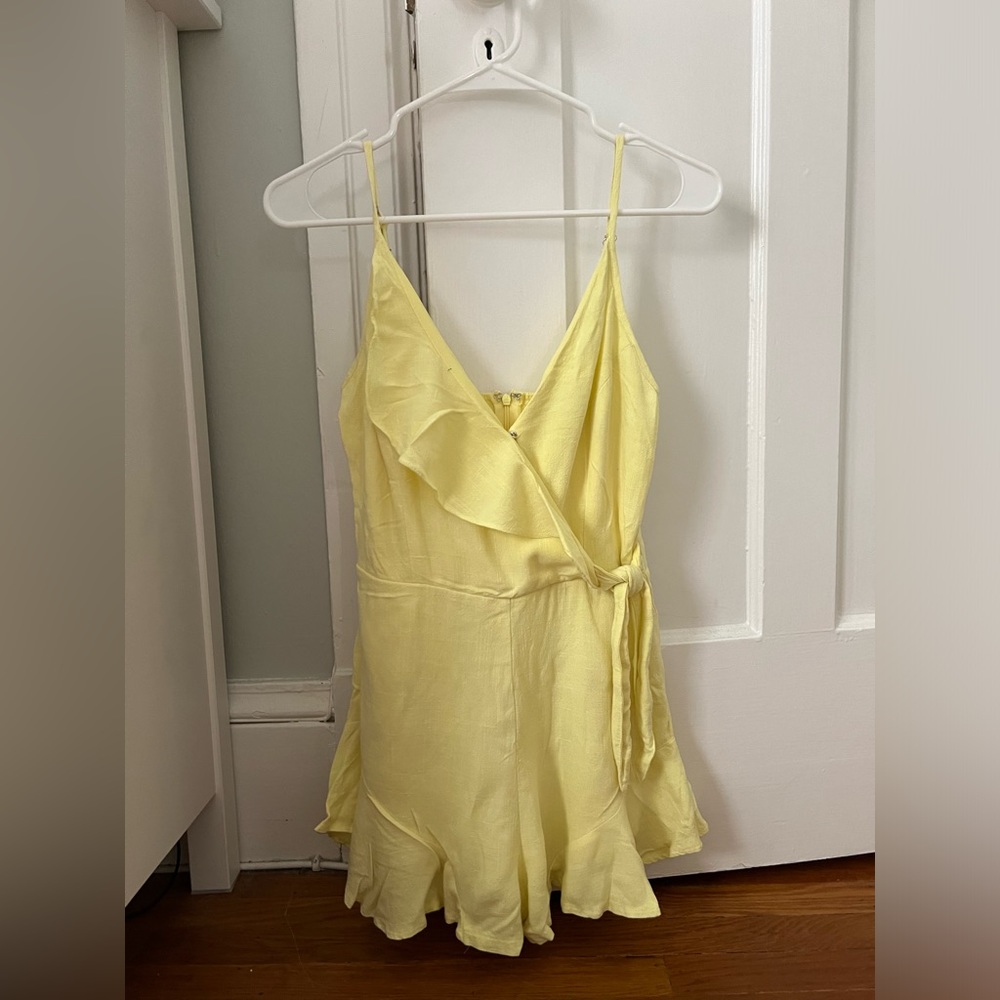 Pastel yellow romper